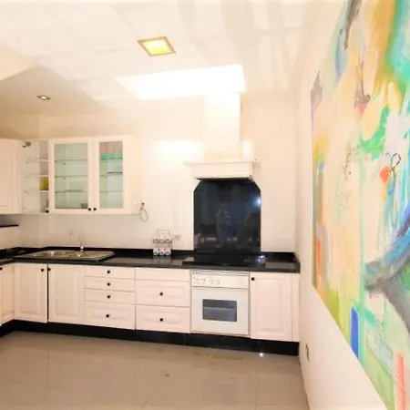 Villa La Zaranda *